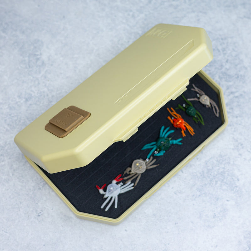 2GO Fly Box