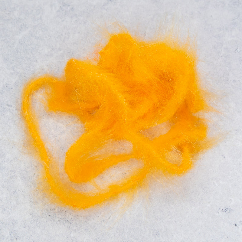 Hareline Wire Free Synthetic Fox Brush
