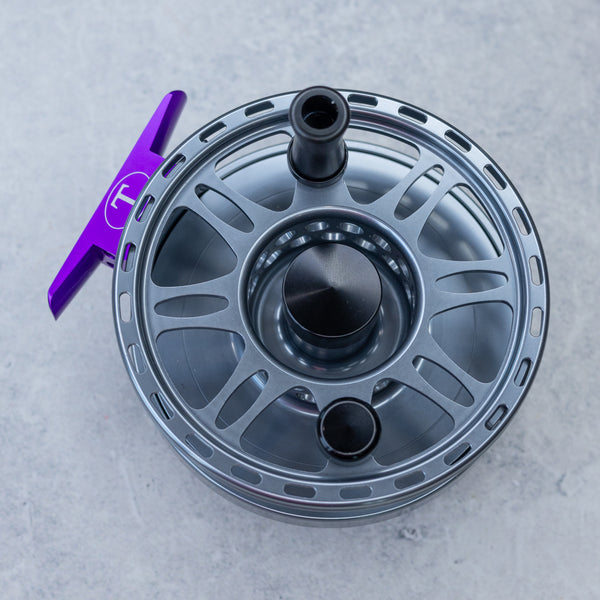 Tibor Everglades Reel - Graphite/Violet
