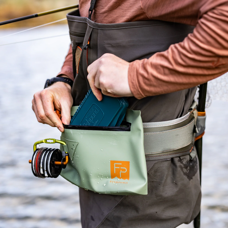 Thunderhead Submersible Pouch